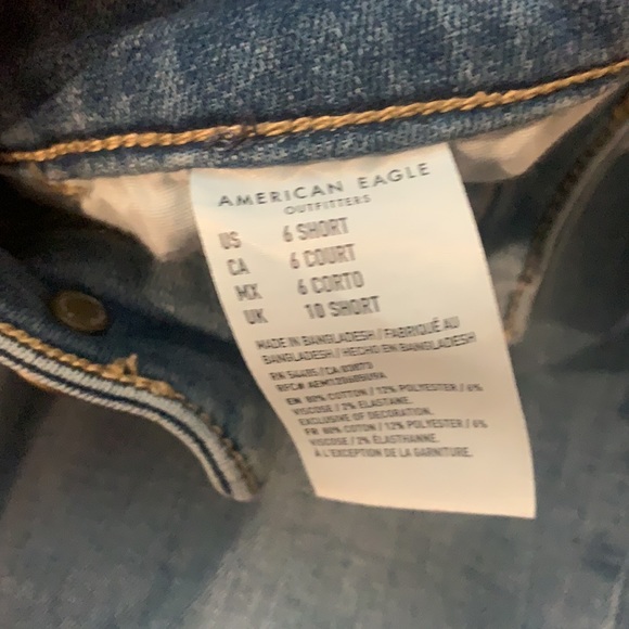 Jeans - Picture 3 of 4